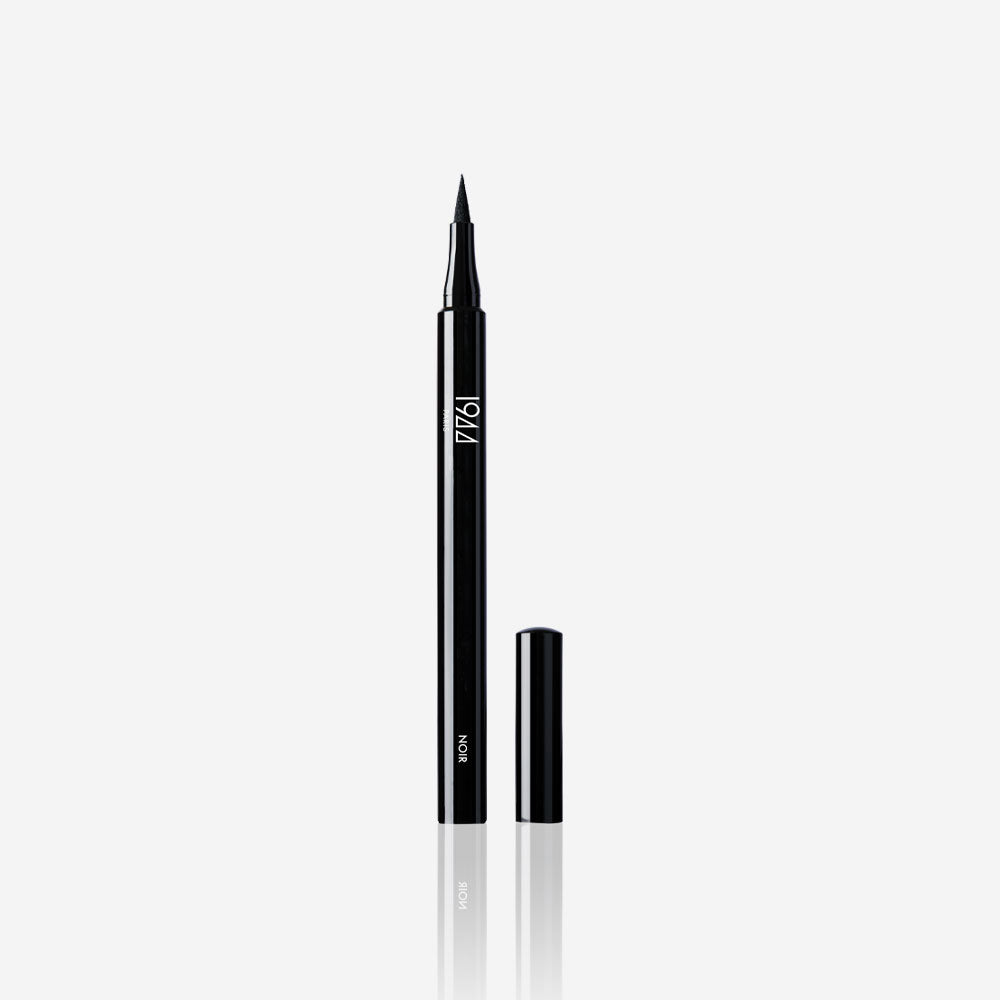 La Plume Eyeliner Noir – 1944 Paris