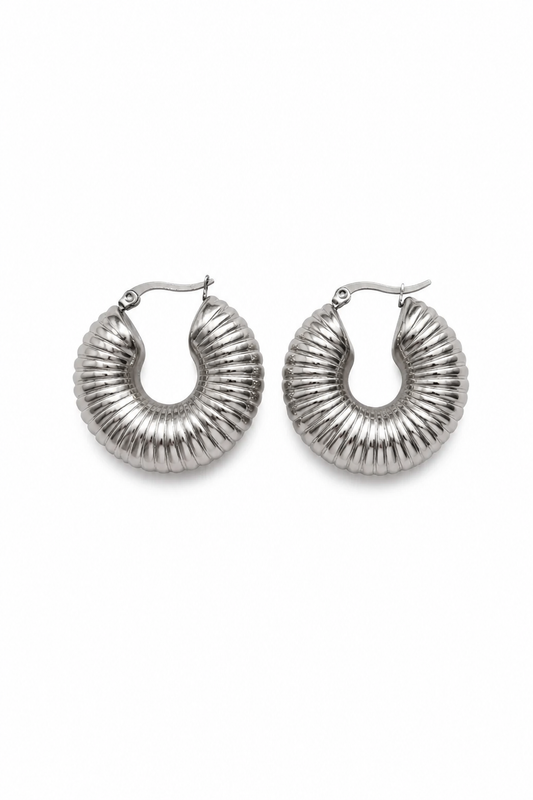 Boucles d'oreilles goutte torsadée dorée