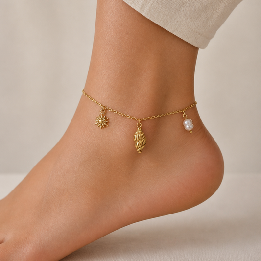 Bracelet de cheville breloques soleil, coquillage et perle