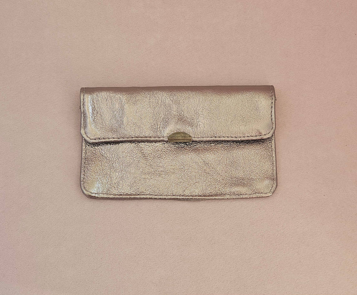 Porte monnaie cuir tout en un compact: Acier